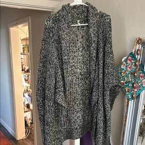 Women's Gray Knit Sweater